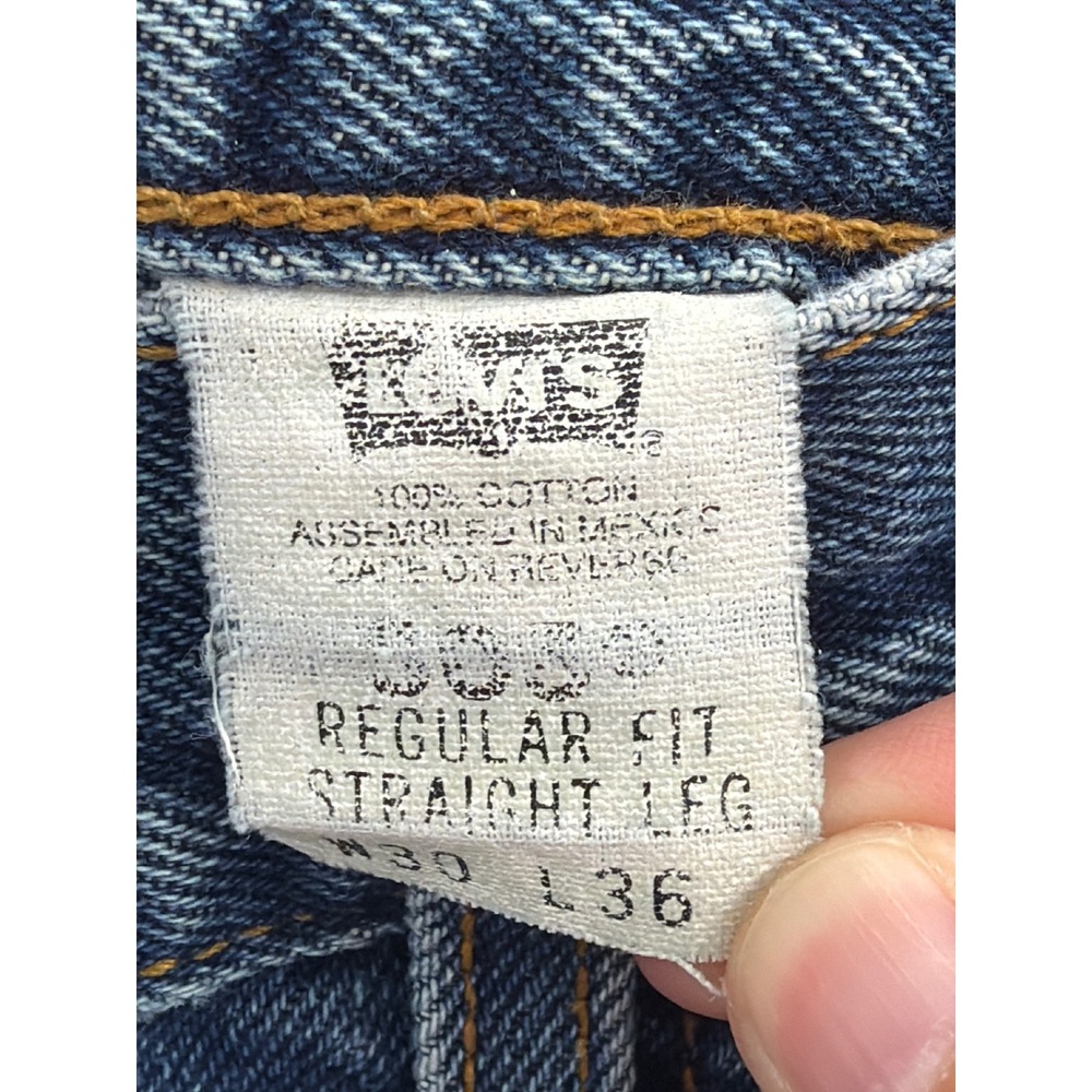 Vintage Levis 505 Regular Fit Straight Leg Raw Hem Jeans Medium Wash W30 L30 - Picture 6 of 8